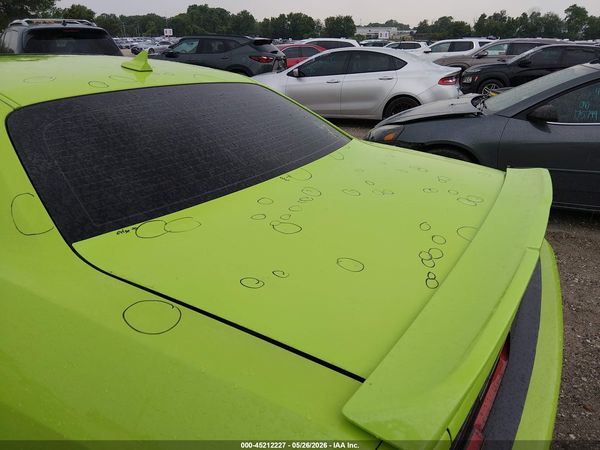 2015 DODGE CHALLENGER SRT 392