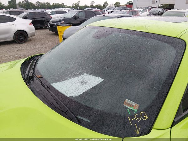 2015 DODGE CHALLENGER SRT 392