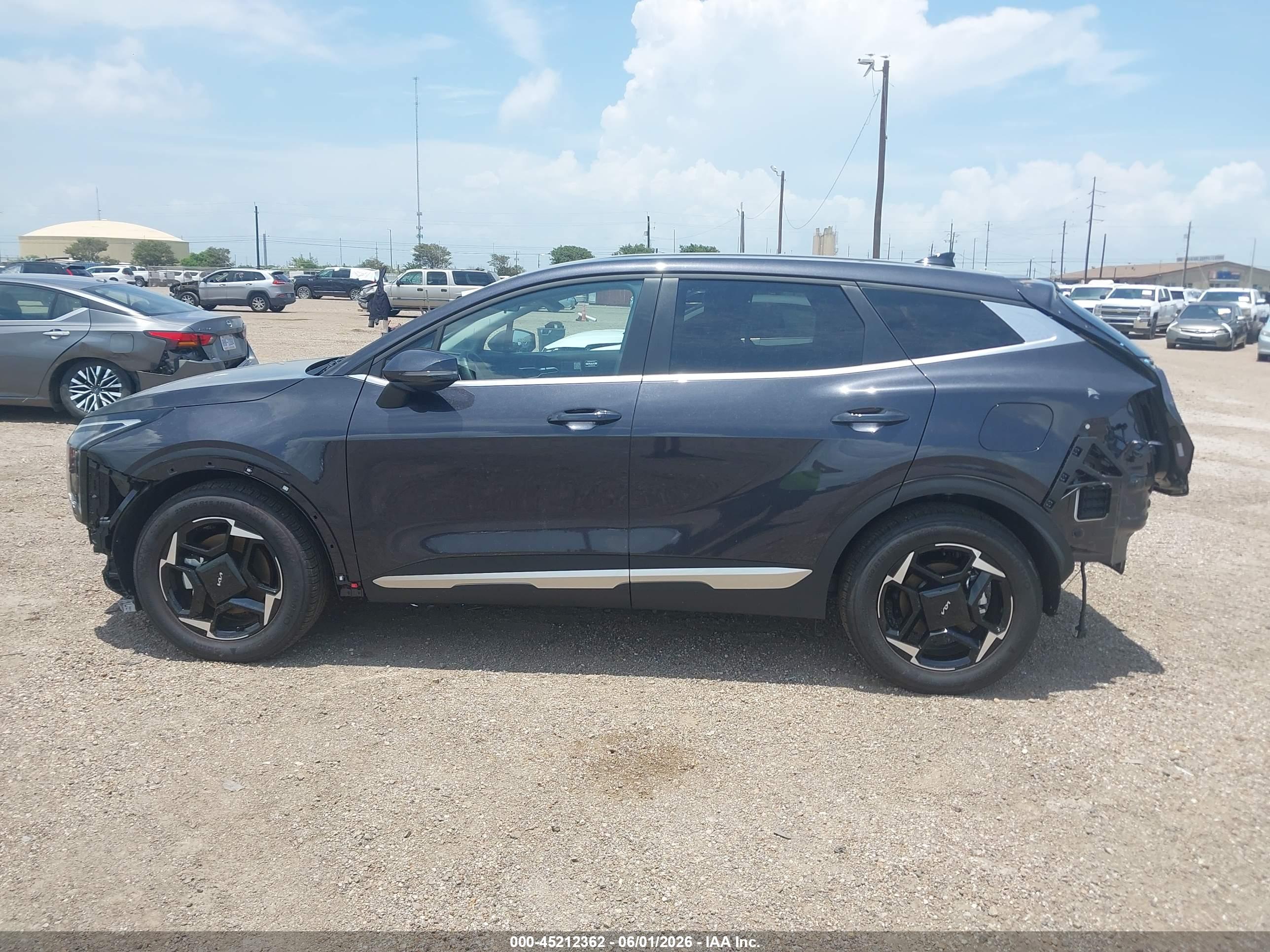 2026 KIA SPORTAGE EX