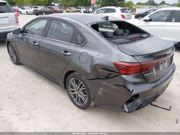 2024 KIA FORTE GT-LINE