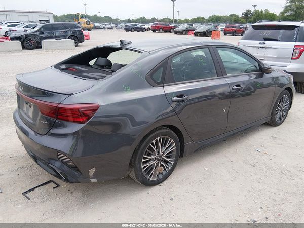 2024 KIA FORTE GT-LINE