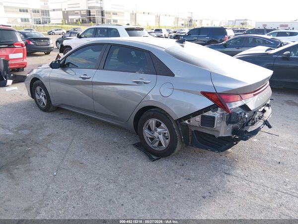2025 HYUNDAI ELANTRA SE