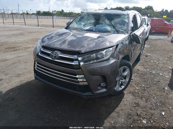 2019 TOYOTA HIGHLANDER LIMITED