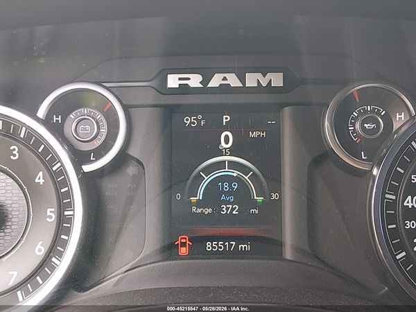 2021 RAM 1500 BIG HORN  4X4 5'7 BOX