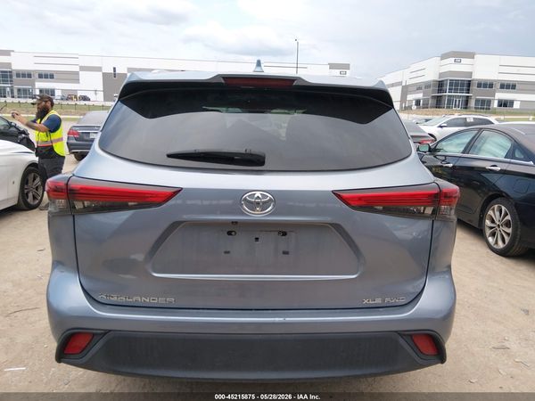 2020 TOYOTA HIGHLANDER XLE