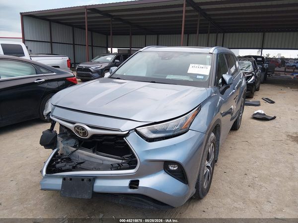2020 TOYOTA HIGHLANDER XLE
