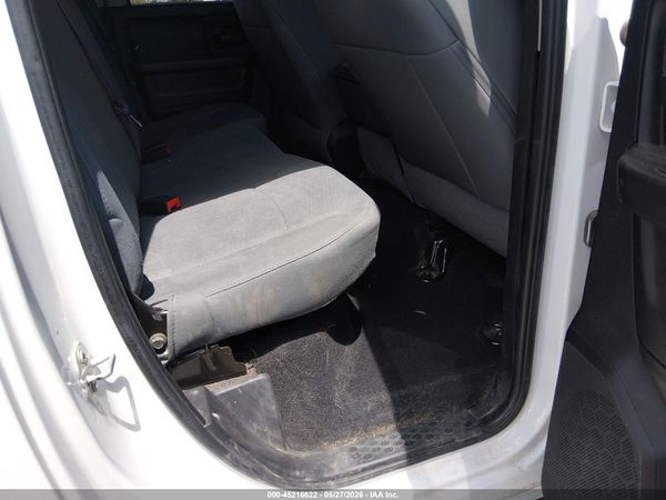 2018 RAM 1500 TRADESMAN  4X4 6'4 BOX
