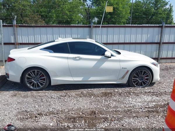 2017 INFINITI Q60 3.0T RED SPORT 400