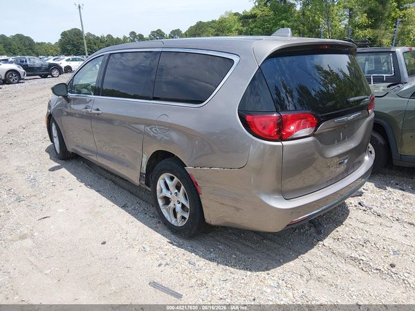 2017 CHRYSLER PACIFICA TOURING PLUS