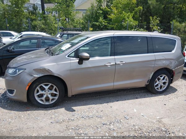 2017 CHRYSLER PACIFICA TOURING PLUS