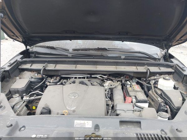 2021 TOYOTA HIGHLANDER XSE
