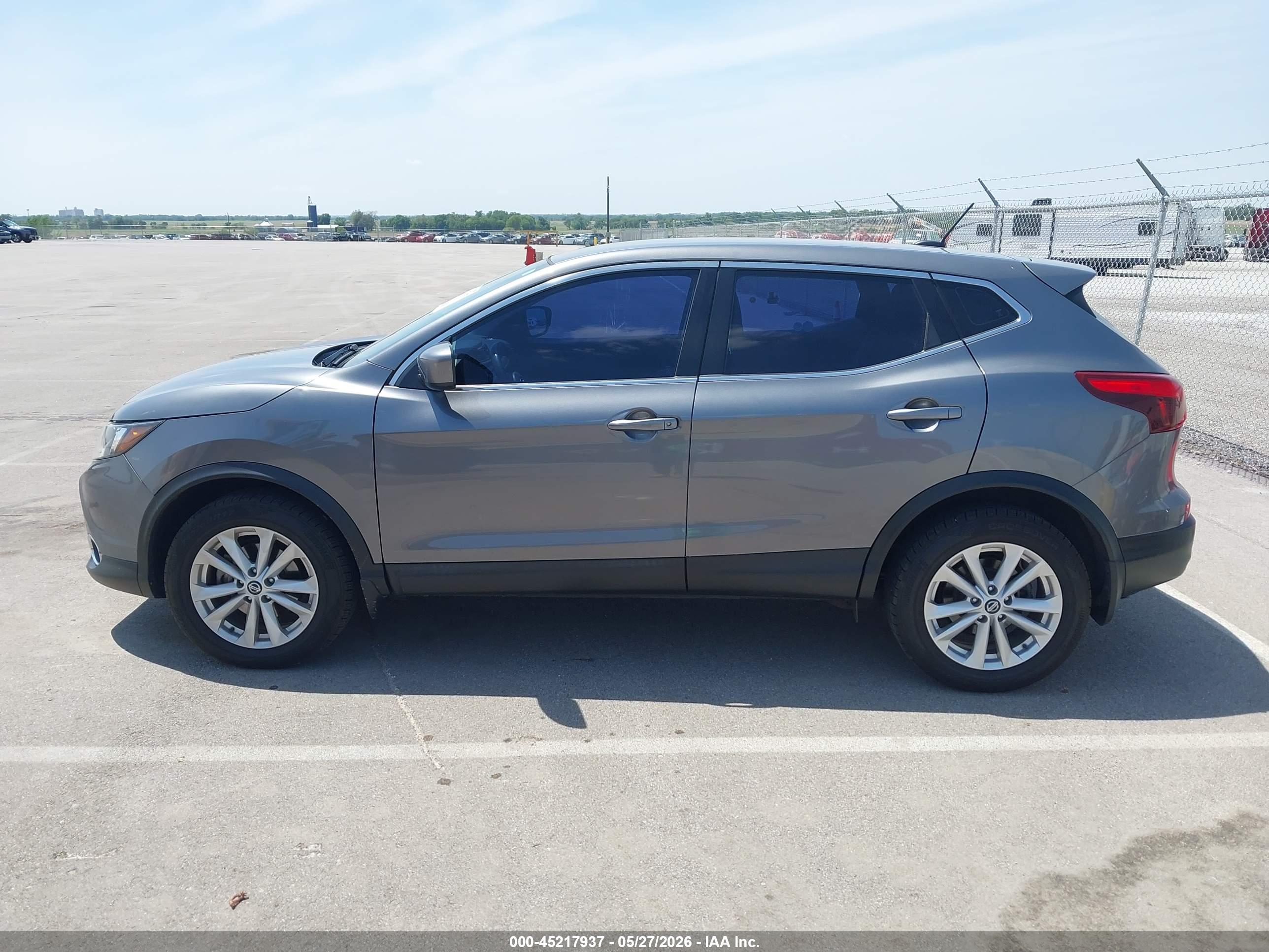 2019 NISSAN ROGUE SPORT S