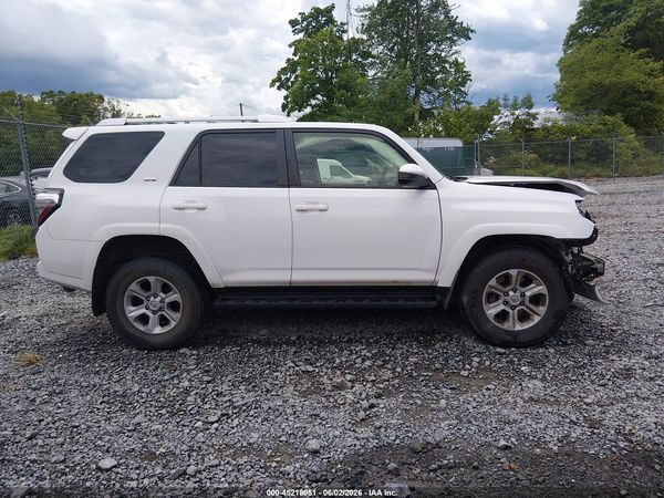 2018 TOYOTA 4RUNNER SR5