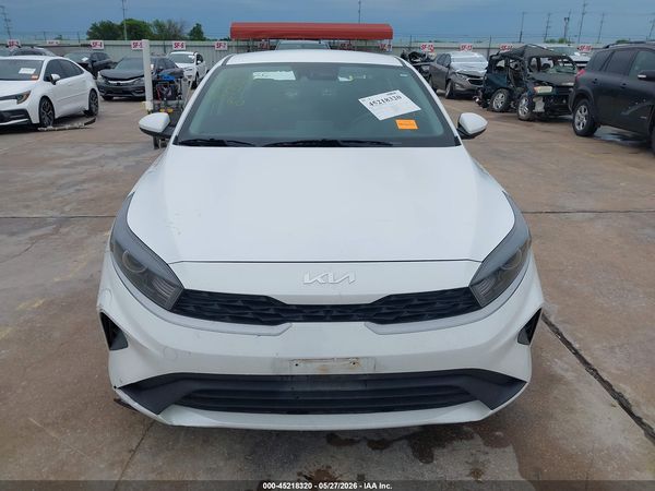 2022 KIA FORTE LXS