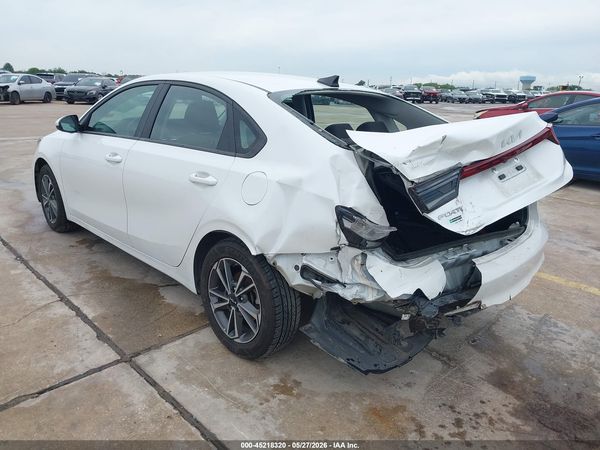 2022 KIA FORTE LXS