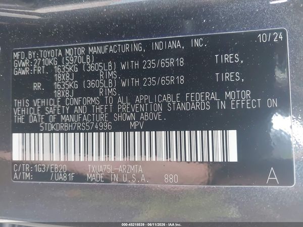 2024 TOYOTA HIGHLANDER XLE