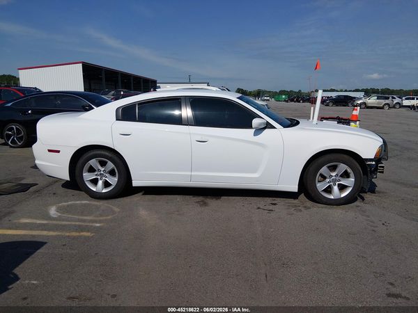 2014 DODGE CHARGER SE