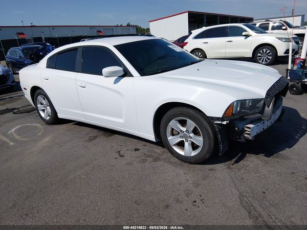 2014 DODGE CHARGER SE