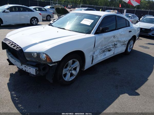 2014 DODGE CHARGER SE