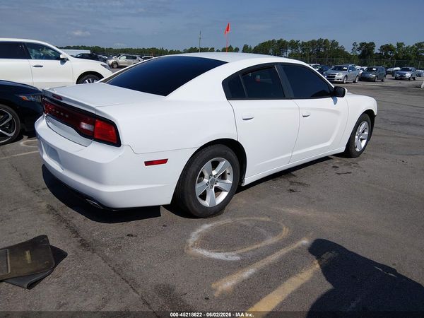 2014 DODGE CHARGER SE
