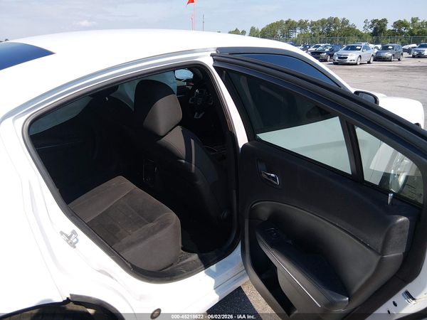 2014 DODGE CHARGER SE