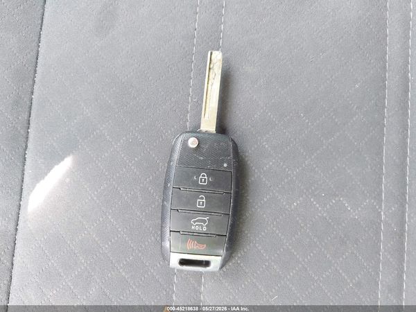 2016 KIA SORENTO 2.4L LX