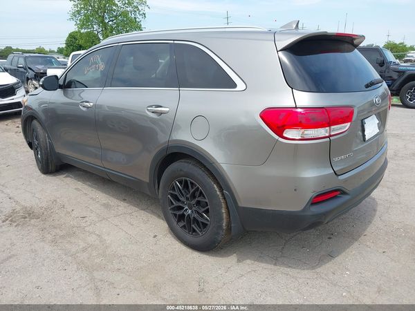 2016 KIA SORENTO 2.4L LX