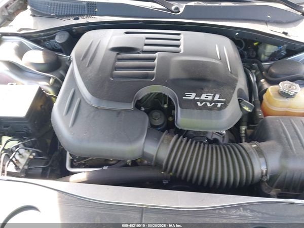 2013 DODGE CHARGER SE