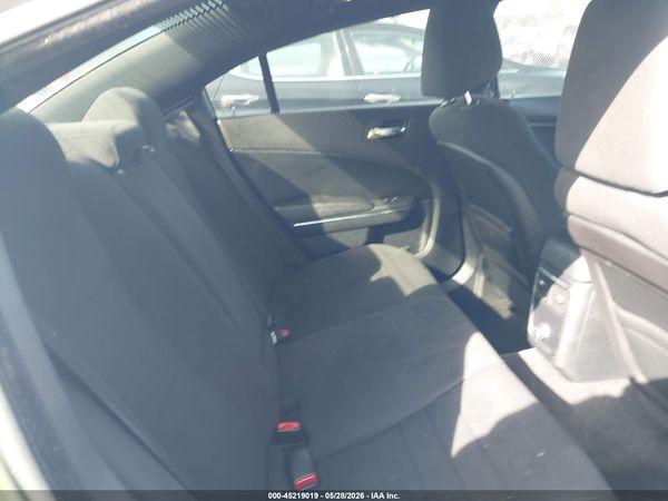 2013 DODGE CHARGER SE