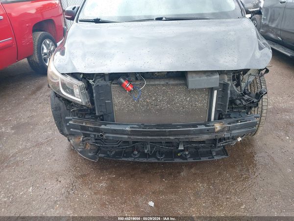 2016 KIA SEDONA LX
