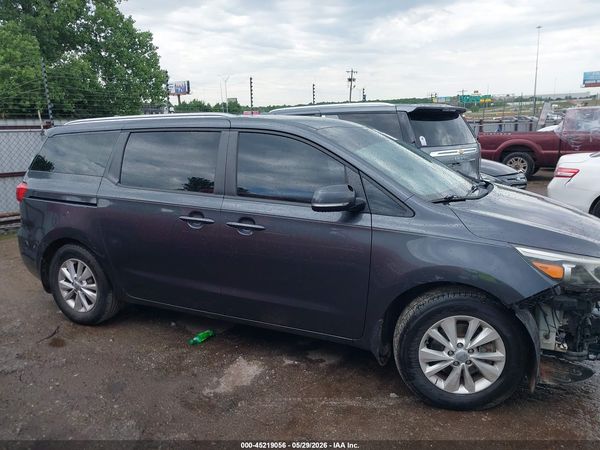 2016 KIA SEDONA LX