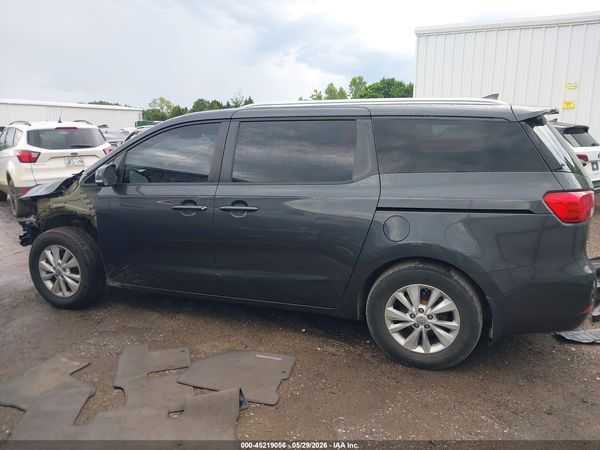 2016 KIA SEDONA LX