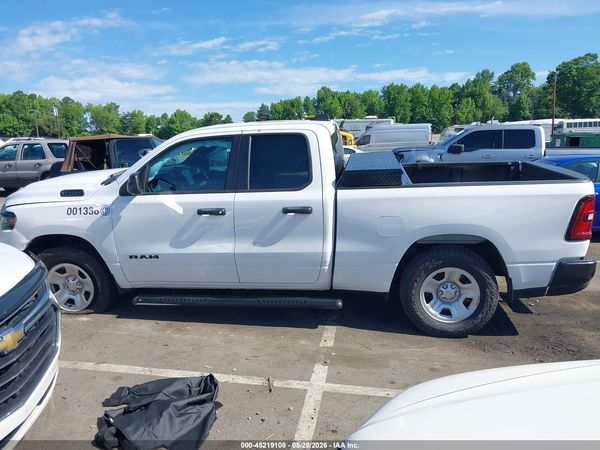 2025 RAM 1500 TRADESMAN  4X4 6'4 BOX