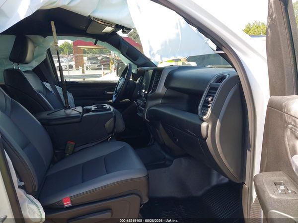 2025 RAM 1500 TRADESMAN  4X4 6'4 BOX