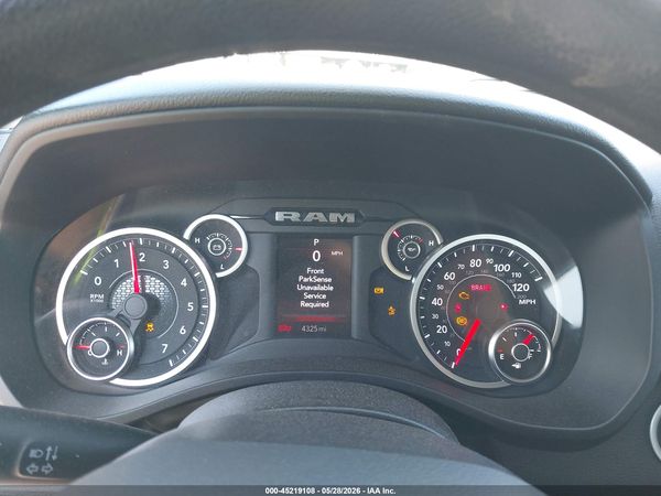 2025 RAM 1500 TRADESMAN  4X4 6'4 BOX