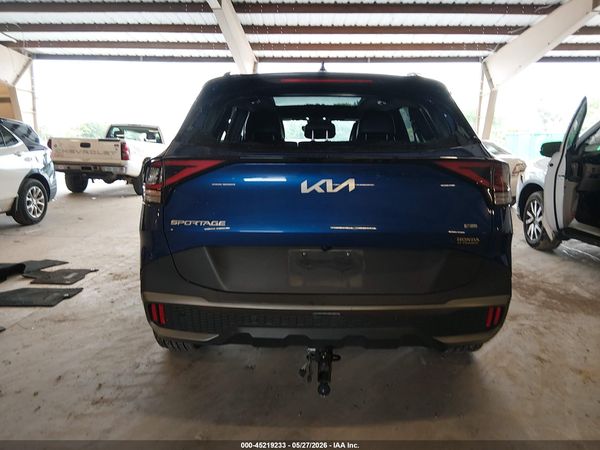 2023 KIA SPORTAGE X-LINE