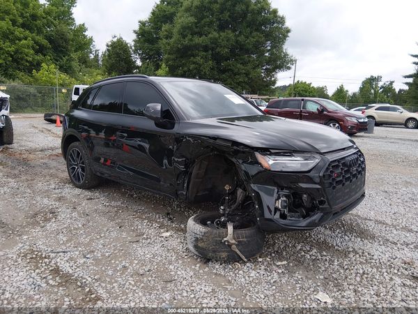 2022 AUDI SQ5