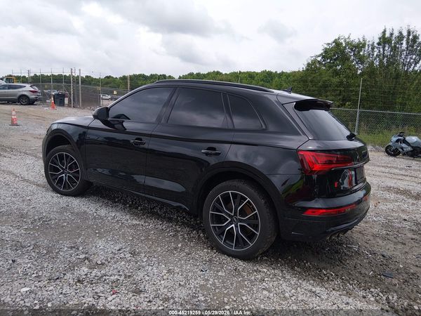 2022 AUDI SQ5