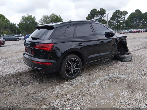 2022 AUDI SQ5