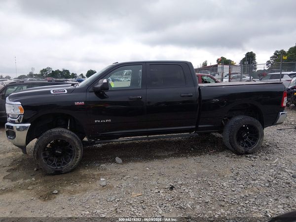 2022 RAM 2500 TRADESMAN  4X4 6'4 BOX