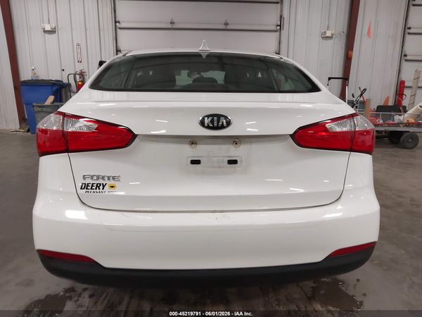 2016 KIA FORTE LX