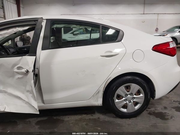 2016 KIA FORTE LX