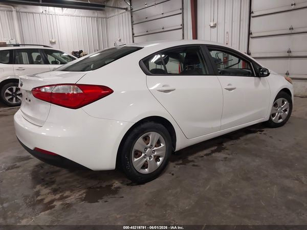 2016 KIA FORTE LX