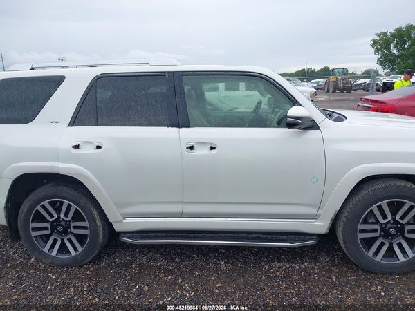 2022 TOYOTA 4RUNNER LIMITED