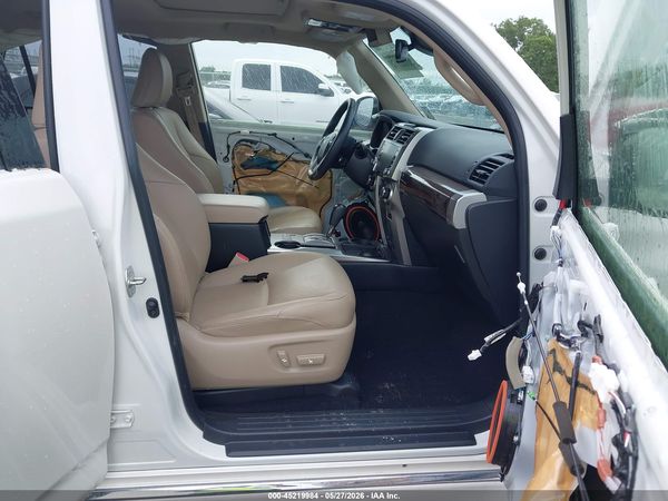 2022 TOYOTA 4RUNNER LIMITED
