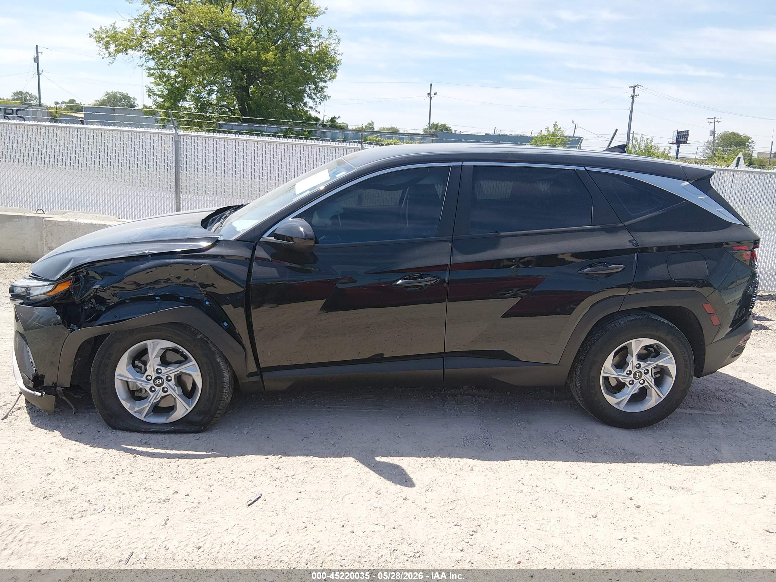 2024 HYUNDAI TUCSON SE
