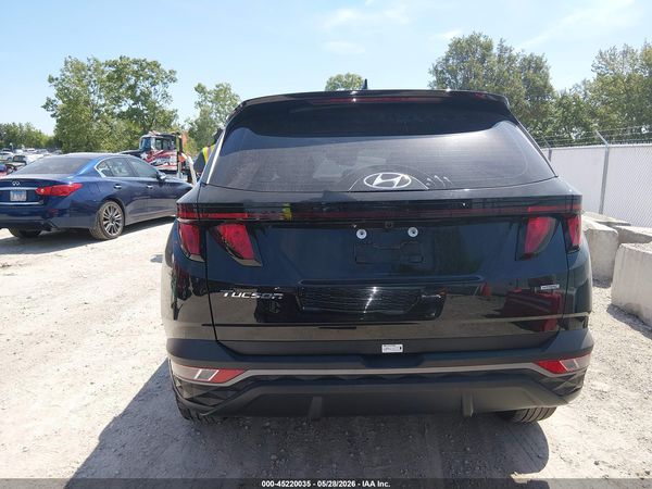2024 HYUNDAI TUCSON SE