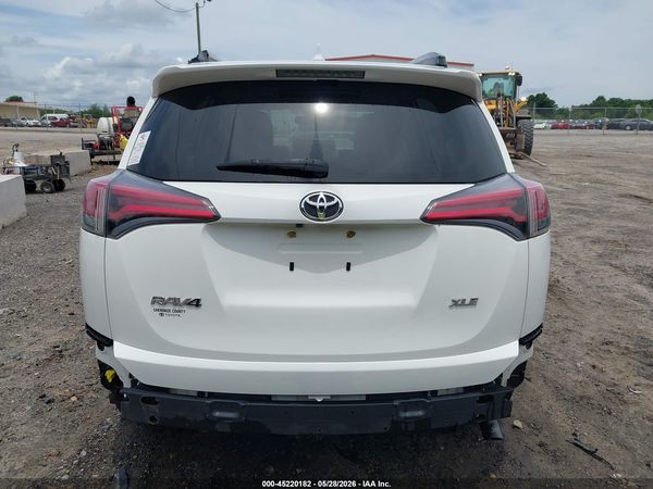 2017 TOYOTA RAV4 XLE
