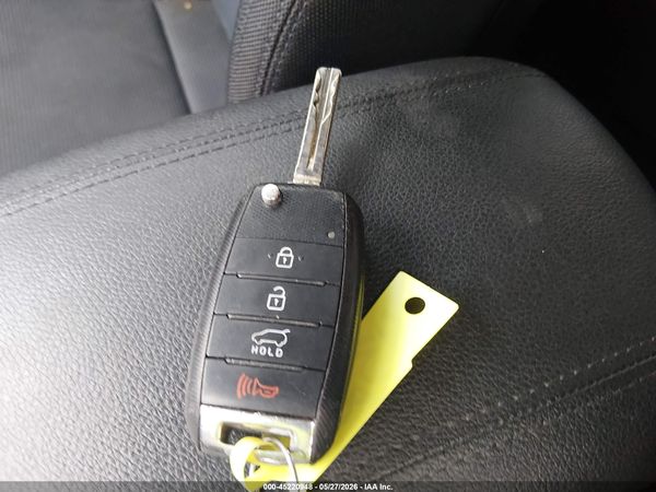 2016 KIA SPORTAGE LX