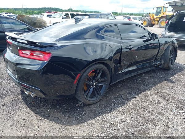 2017 CHEVROLET CAMARO 2SS — I4